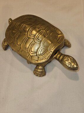 Vintage Solid Brass Turtle Trinket Box – Mid-Century Boho Decor